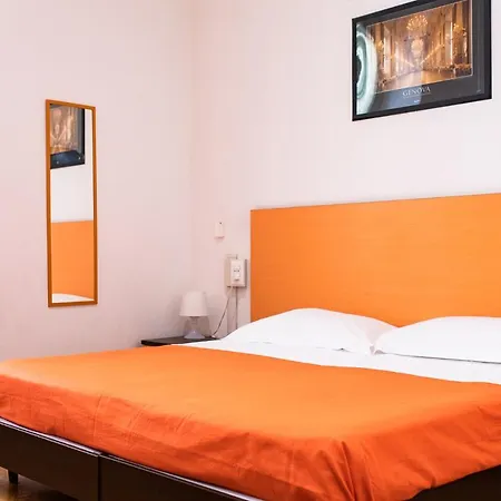 Youri Il Magnifico Hotell Genua
