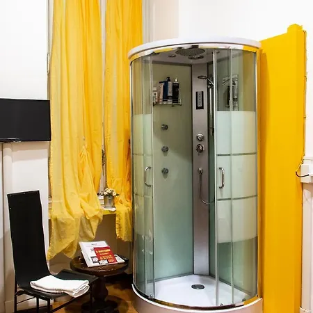 Youri Il Magnifico Hotell Genua