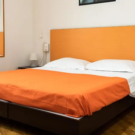 Youri Il Magnifico Hotell 2*